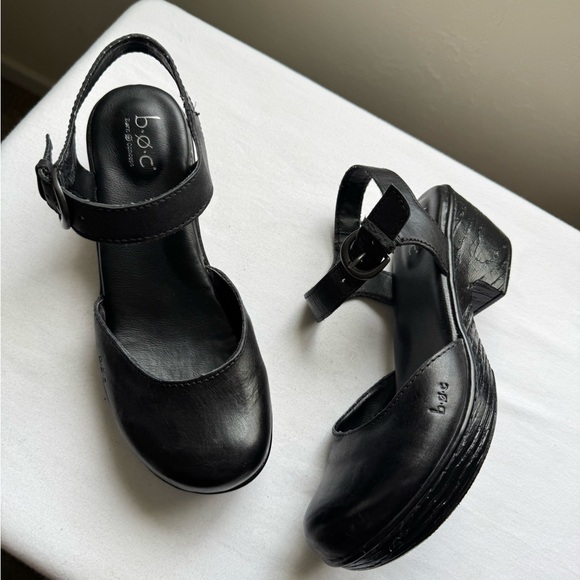 b.o.c. Shoes - B.O.C Black Leather Mary Jane Slingback Clogs Size 7